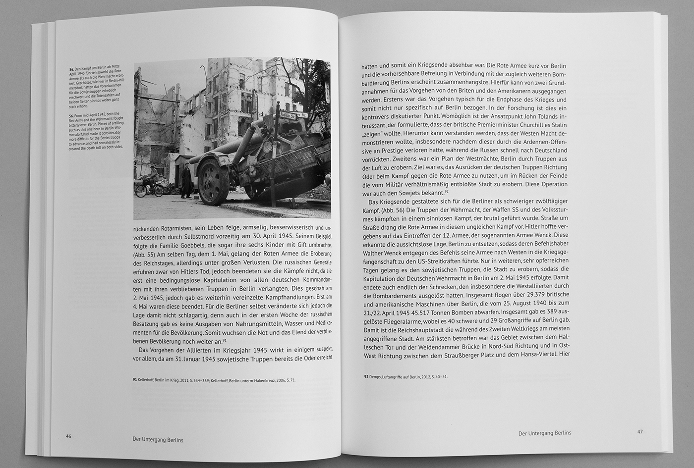 Doppelseiten des Buches Bombenkrieg in Berlin im 2. Weltkrieg